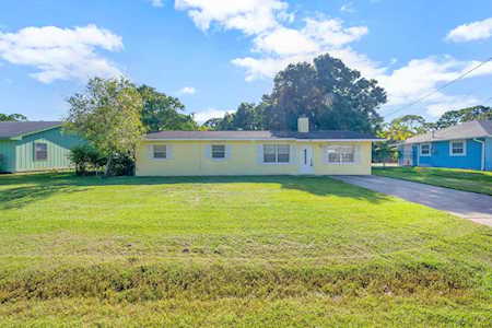 5809 Myrtle Drive Fort Pierce, FL 34982