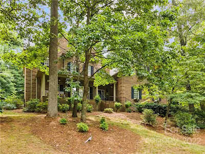 165 Secretariat Ln Mooresville, NC 28117