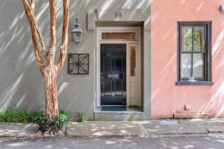38 Elliott St Charleston, SC 29401