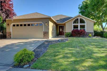 1059 Worchester Dr Medford, OR 97501