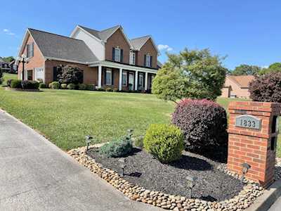 1833 Alabama St Seymour, TN 37865