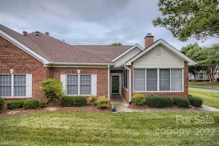 8325 Windsor Ridge Dr Charlotte, NC 28277
