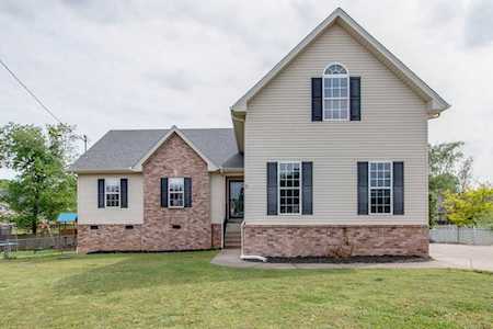 601 Hornsby Ln Murfreesboro, TN 37129