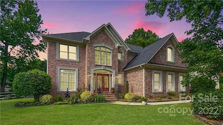 9903 Bayart Way Huntersville, NC 28078