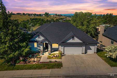 743 N Troutner Way Boise, ID 83712