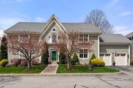 59 Village Avenue #59 Dedham, MA 02026