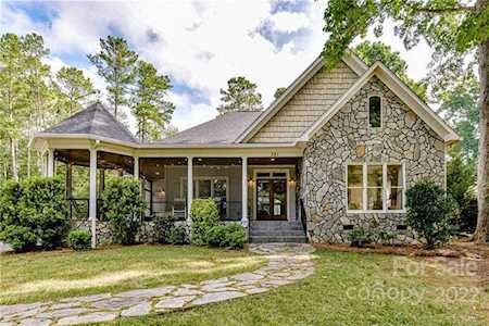 351 Catalina Dr Mooresville, NC 28117