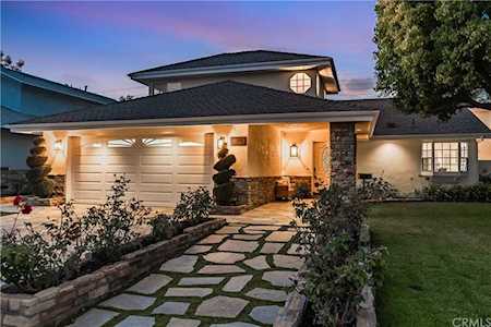 8311 Northport Dr Huntington Beach, CA 92646