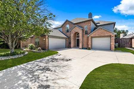 3805 Overlook Court The Colony, TX 75056