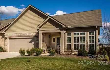 3543 South Bank Ct Matthews, NC 28105
