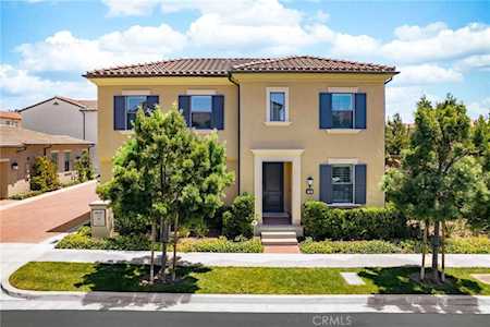 72 Henson Irvine, CA 92620