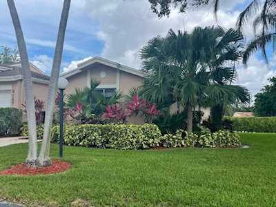 8167 Sweetbriar Way Boca Raton, FL 33496