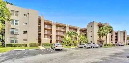 9460 Tangerine Place #208 Davie, FL 33324