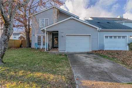 1655 Guthrie St Virginia Beach, VA 23464