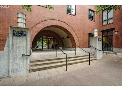 725 NW 10th #211 Portland, OR 97209