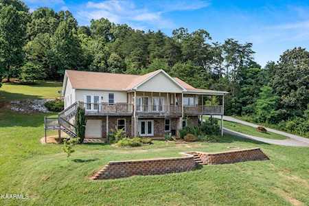 7249 Sinking Creek Rd Greenback, TN 37742