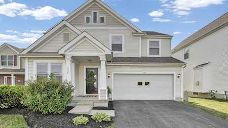 735 Lilly Landing Lane Blacklick, OH 43004