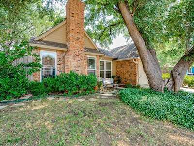 6723 Old Stone Drive Fort Worth, TX 76137