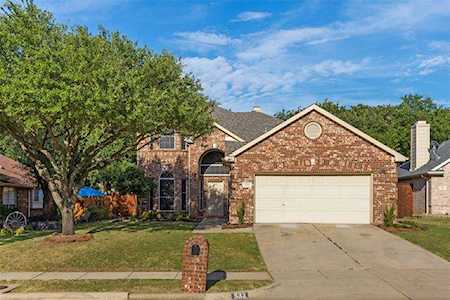 532 Briaroaks Drive Lake Dallas, TX 75065