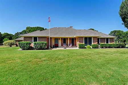 1222 Meadow Way Terrell, TX 75160