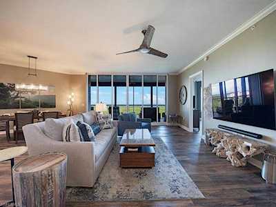 23850 Via Italia Cir #702 Estero, FL 34134