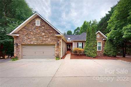 11030 Cat Tail Bluff Tega Cay, SC 29708