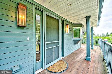 262 Route 9 (Waterfront) St West Creek, NJ 08092