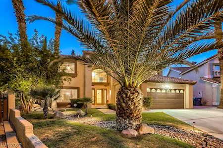 3327 Trickling Stream Circle Las Vegas, NV 89117
