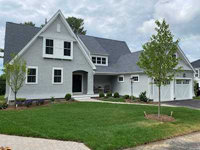 69 Wolcott Woods Lane #69 Milton, MA 02186