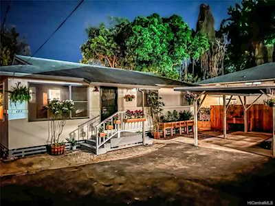 246 Nihiwai Place #A Wahiawa, HI 96786