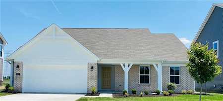 6313 N Woodhaven Dr Mccordsville, IN 46055