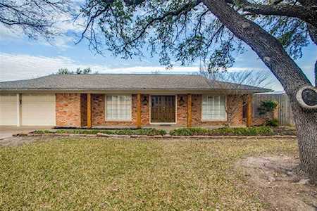 3740 Arborlawn Drive Fort Worth, TX 76109
