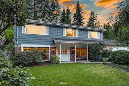 4125 96th Ave SE Mercer Island, WA 98040