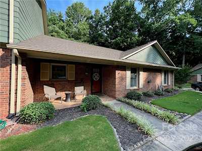 114 Ashebrook Dr Fort Mill, SC 29715