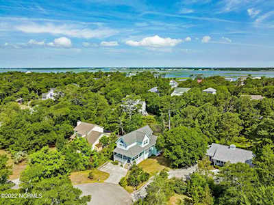 9704 Granville Drive Emerald Isle, NC 28594