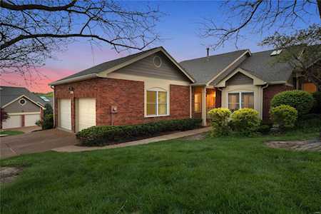 701 Cross Timbers Dr Chesterfield, MO 63017