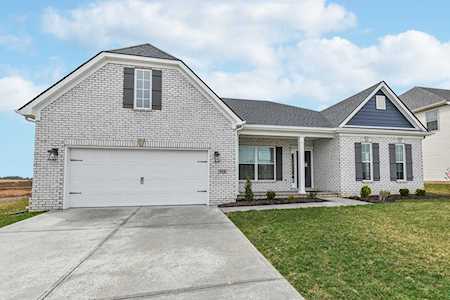 113 Fox Hollow Trl Nicholasville, KY 40356