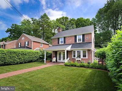 2921 Haverford Rd Ardmore, PA 19003