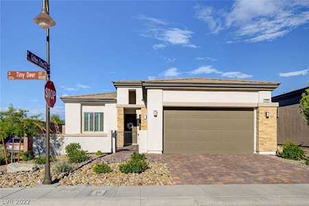 8522 Tiny Deer St Las Vegas, NV 89148