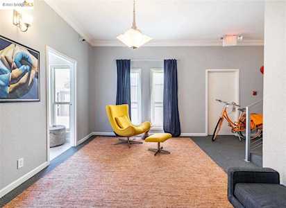 466 Crescent Street #404 Oakland, CA 94610