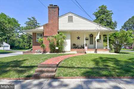 125 Delaware Ave Laurel, DE 19956