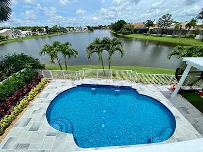6651 Marbletree Lane Lake Worth Beach, FL 33467
