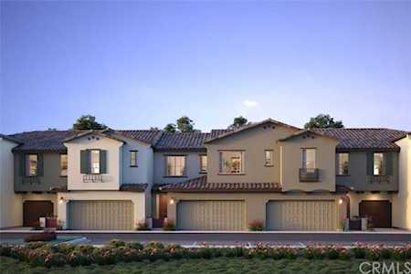 1747 Valley Oak Way Oceanside, CA 92056