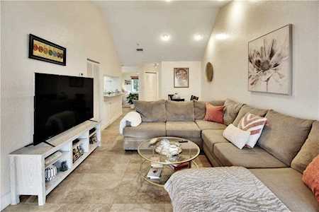 923 Coral Club Dr #923 Coral Springs, FL 33071