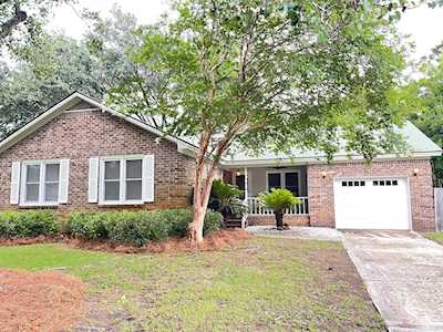 1203 Two Rivers Dr Mount Pleasant, SC 29464