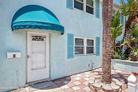 2233 Seminole Rd Atlantic Beach, FL 32233