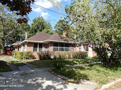 933 Wolfe St Jacksonville, FL 32205