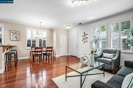 104 Hamlin Loop Walnut Creek, CA 94598