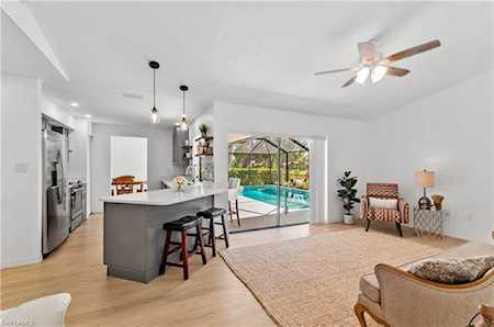 1514 Forest Lakes Blvd Naples, FL 34105