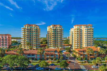 St Petersburg Florida Condos For Sale On The Beach